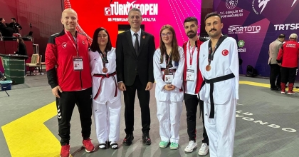 DENİZLİLİ TAEKWONDOCULARDAN ÖNEMLİ BAŞARI