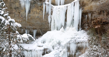 DONAN ŞELALE KARTPOSTALLIK GÖRÜNTÜLER OLUŞTURDU