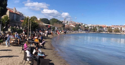 DATÇA'DA FESTİVAL YOĞUNLUĞU SAHİLLERE TAŞTI