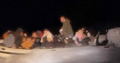 DİDİM'DE 20 DÜZENSİZ GÖÇMEN YAKALANDI: 1 GÖZALTI