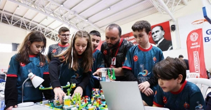 EGE'NİN ŞAMPİYONU 'BAYRAKLI RANGERS'