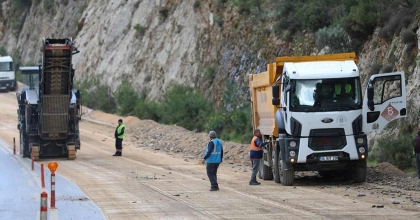 FETHİYE ÖLÜDENİZ YOLUNA 320 MİLYON TL’LİK YATIRIM