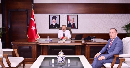 GÖREVİNE BAŞLAYAN YIĞMATEPE'NİN İLK DURAĞI VALİLİK OLDU