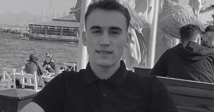 İZMİR'DE LİSE ÖĞRENCİSİ GENÇ KAZADA HAYATINI KAYBETTİ