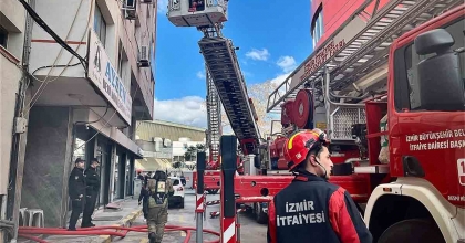 İŞ HANINDA ÇIKAN YANGIN ERKEN MÜDAHALE İLE SÖNDÜRÜLDÜ