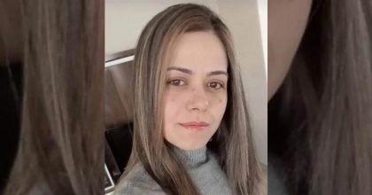 BOŞANMA AŞAMASINDA OLDUĞU EŞİNİ BIÇAKLAYARAK KATLETTİ