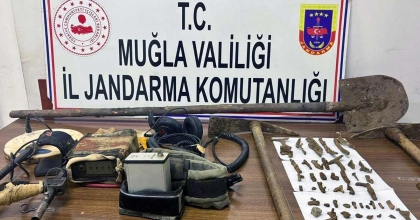 KAÇAK KAZI ŞÜPHELİLERİ SERBEST