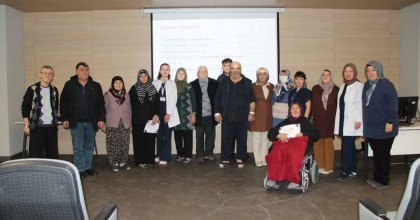 KÜTAHYA ŞEHİR HASTANESİ’NDE DİYABET EĞİTİMİ TAMAMLANDI