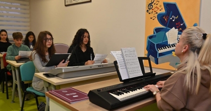  MANİSA’DA KÜLTÜR SANAT KURSLARI HIZ KESMEDEN DEVAM EDİYOR