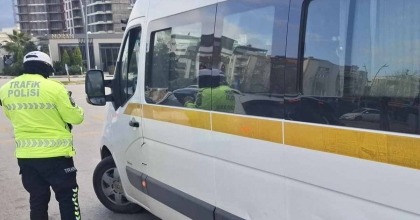 MANİSA’DA 14 OKUL SERVİSİNE İDARİ PARA CEZASI KESİLDİ