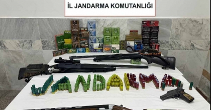 MENTEŞE'DE RUHSATSIZ SİLAH OPERASYONU