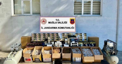 MUĞLA’DA JANDARMADAN KAÇAK TÜTÜN OPERASYONU