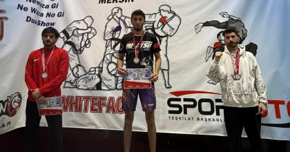 PAÜ ÖĞRENCİSİ GÜMÜŞLE DÖNDÜ