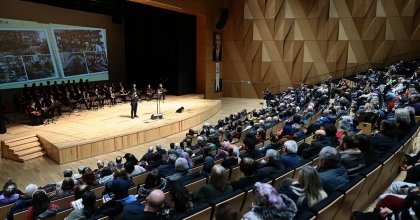 ŞAİRLER. TSM SANATÇILARIYLA BİRLİKTE SAHNE ALDI