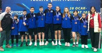 SEZONA MADALYALARLA BAŞLADILAR