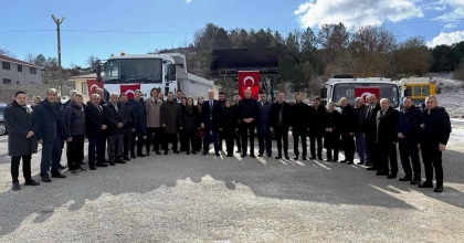 SİMAV İLÇE ÖZEL İDARESİ'NİN ARAÇ FİLOSU GÜÇLENDİ