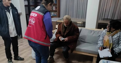 SOSYAL MEDYADA GÜNDEM OLAN YAŞLI ADAMA VALİLİK SAHİP ÇIKTI