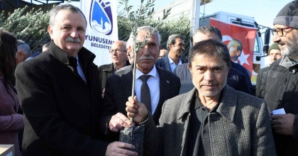 YUNUSEMRE’DEN ÜRETİCİLERE 21 BİN FİDAN DESTEĞİ