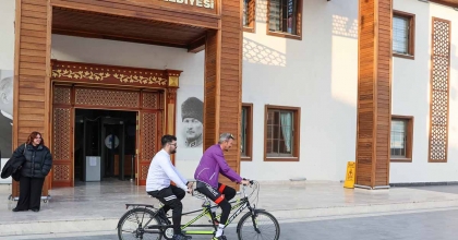 YUNUSEMRE İLE ENGELLERİ AŞACAKLAR