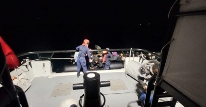 İHA İLE TESPİT EDİLEN GÖÇMEN BOTUNA DENİZDEN OPERASYON