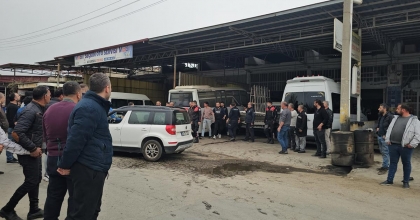 3 YIL ÖNCE OĞLUNU ÖLDÜREN KARDEŞİNİ SİLAHLA VURARAK YARALADI
