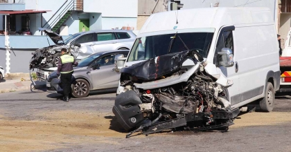 3 ARACIN KARIŞTIĞI KAZA ANI KAMERADA