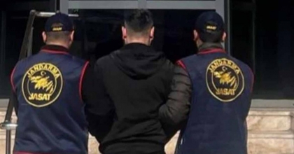 60 YILLA ARANAN SUÇ MAKİNESİ İZMİR’DE YAKALANDI