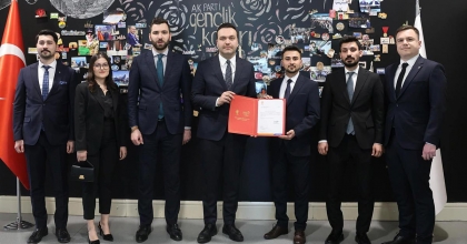 AK PARTİ İL GENÇLİK KOLLARINA ÇELİK ATANDI