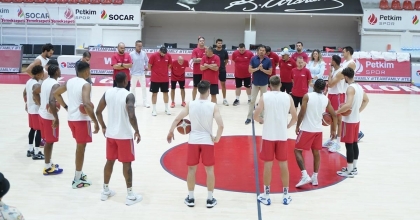ALİAĞA PETKİMSPOR, TÜRK TELEKOM DEPLASMANINDA