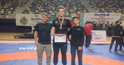 AFYONKARAHİSARLI SPORCU ALTIN MADALYA KAZANDI