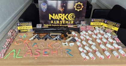 ALAŞEHİR'DE UYUŞTURUCU OPERASYONU: 2 TUTUKLAMA