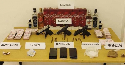 BODRUM’DA UYUŞTURUCU VE SİLAH OPERASYONU: 2 TUTUKLAMA