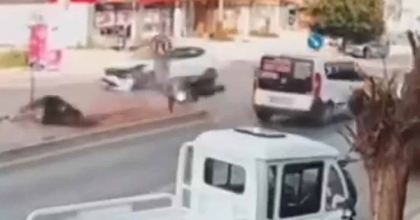 BODRUM'DAKİ KAZA GÜVENLİK KAMERASINA YANSIDI