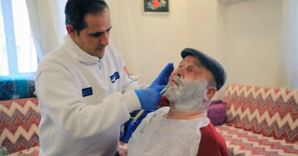 BÜYÜKŞEHİR BAYRAM TIRAŞI İLE EVLERE MİSAFİR OLUYOR