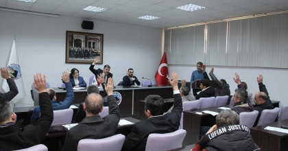 CHP'Lİ BAŞKANA CHP'DEN RET