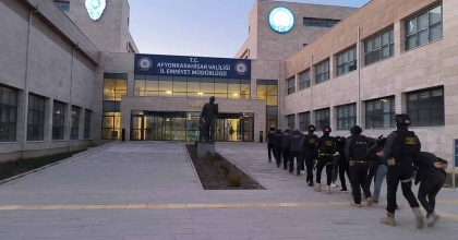 DEAŞ OPERASYONU: 9 GÖZALTI