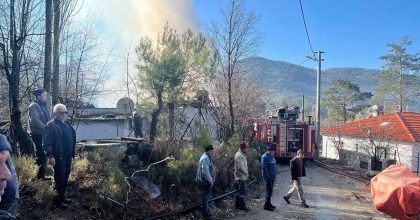 FETHİYE'DE YANGIN FACİASI: 2 KİŞİ HAYATINI KAYBETTİ