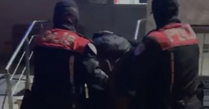 FİRARİ CİNAYET HÜKÜMLÜSÜ İZMİR'DE YAKALANDI