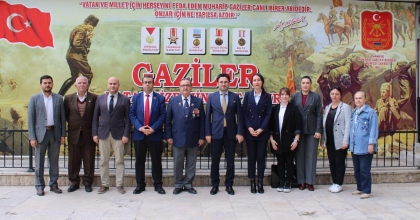 GAZİLERE ANLAMLI ZİYARET