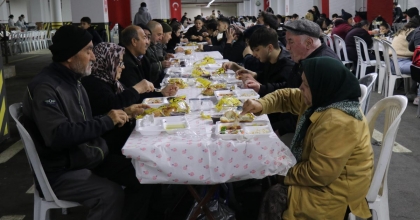 HER AKŞAM 3 BİN ÖĞRENCİ İFTAR SOFRASINDA BULUŞUYOR