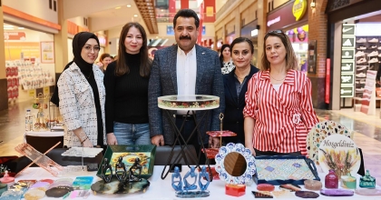 İLKLERE İMZA ATANLARIN SERGİSİ