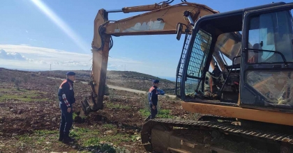 İZİNSİZ HAZİNE ARAZİSİ KAZISINI JANDARMA ENGELLEDİ