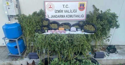 İZMİR'DE 65 YAŞINDAKİ TORBACILAR YAKALANDI