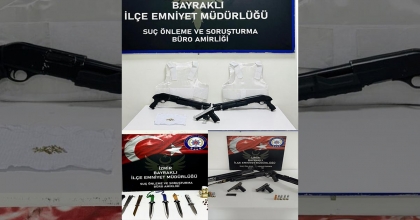 İZMİR'DE ÇOK SAYIDA SİLAH ELE GEÇİRİLDİ: 5 GÖZALTI