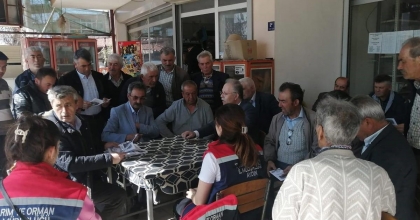 KARACASU'DA ÜRETİCİLER 'KANLI BALSIRA' KONUSUNDA BİLGİLENDİRİLDİ