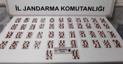 KİRALIK ARAÇ İLE AFYONKARAHİSAR’A UYUŞTURUCU GETİREN ŞAHIS YAKALANDI