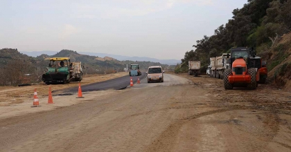 KÖŞK-ÖDEMİŞ BAĞLANTI YOLUNUN İLK ETAP ÇALIŞMALARI BAŞLADI