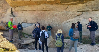 KUŞADASI’NDAKİ TURİST REHBERLERİ LATMOS’U GEZDİ