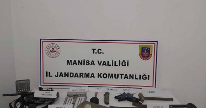MANİSA'DA KAÇAK KAZIYA SUÇÜSTÜ