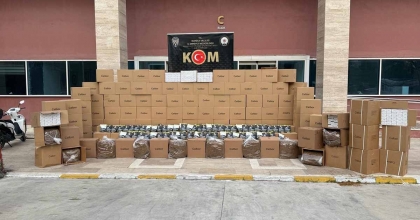 MANİSA'DA KAÇAK SİGARA OPERASYONU
